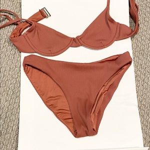 BEACH RIOT Rust Camilla Top & Chelsea Bottom XS